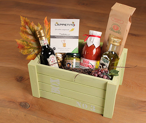 Kistje met artisanale Italiaanse producten van Dolce e Sale